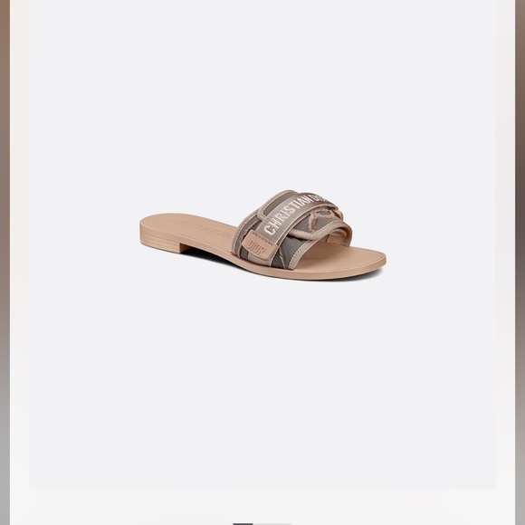 Dior Revolution Slides - Picture 3 of 14